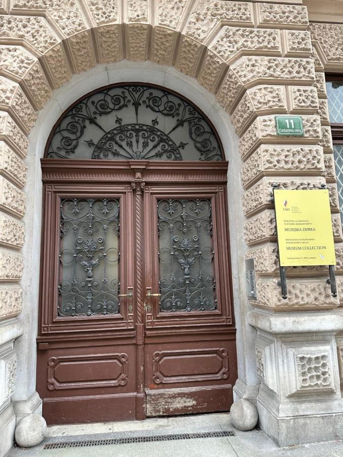 Hostel Opera Ljubljana Exterior foto
